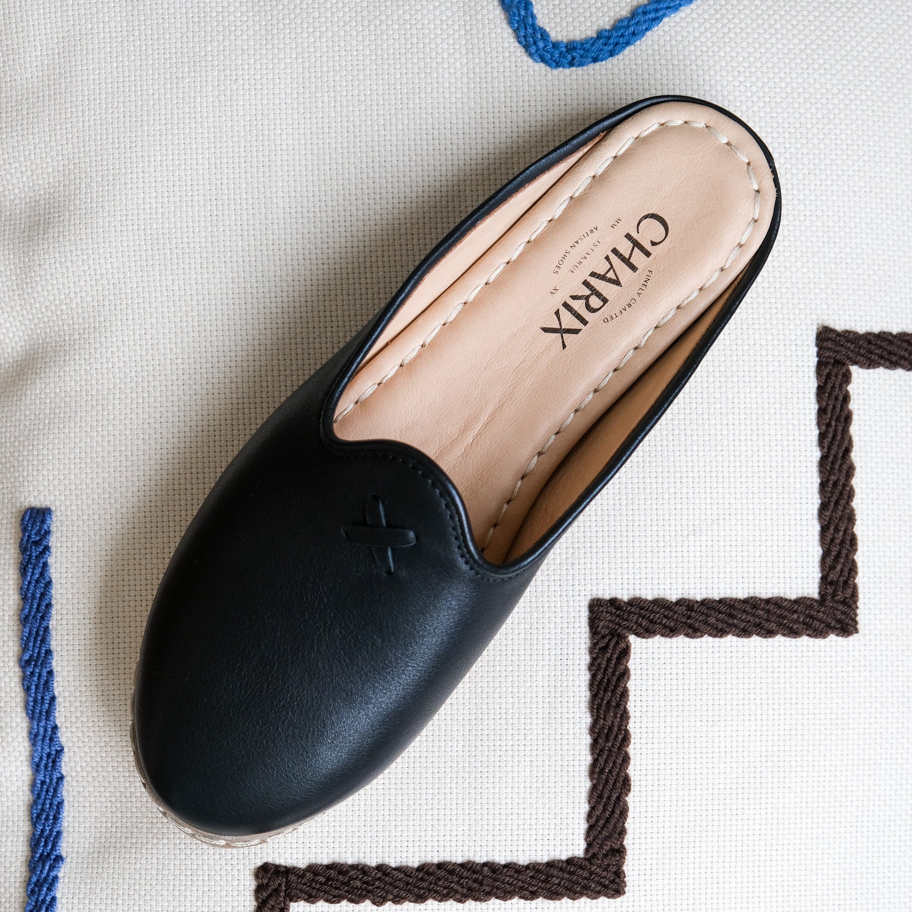 Black Mule Shoes - Charix Shoes