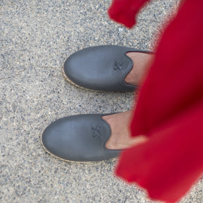Ultimate Gray Mule Shoes - Charix Shoes